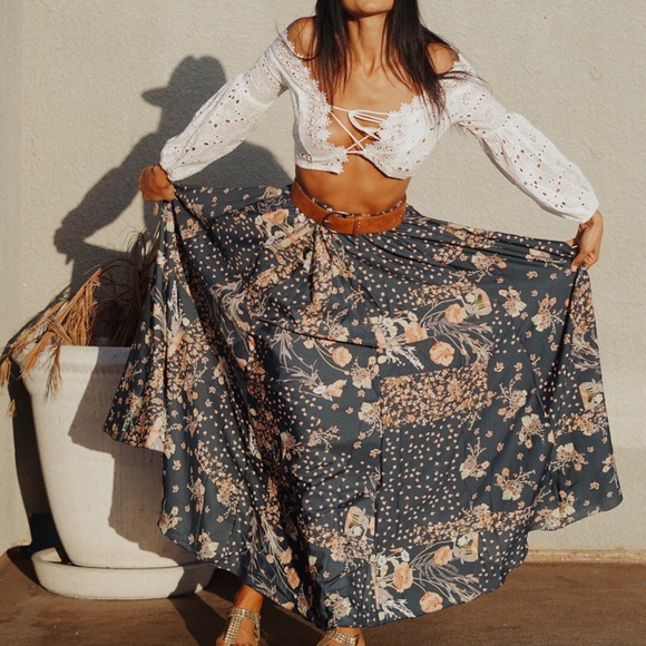 Bohemian Floral Country Festival Maxi Skirt - Picture 7 of 7